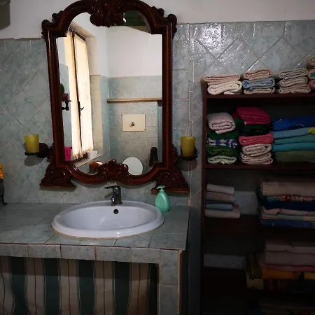 Pinnettu Sardo In Ecosistema Insetti E Animaletti Simpatici In Condivisione,leggere Attentamente Prima Di Prenotare منزل ريفي *