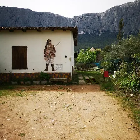 Εξοχικό σπίτι Pinnettu Sardo In Ecosistema Insetti E Animaletti Simpatici In Condivisione,leggere Attentamente Prima Di Prenotare *